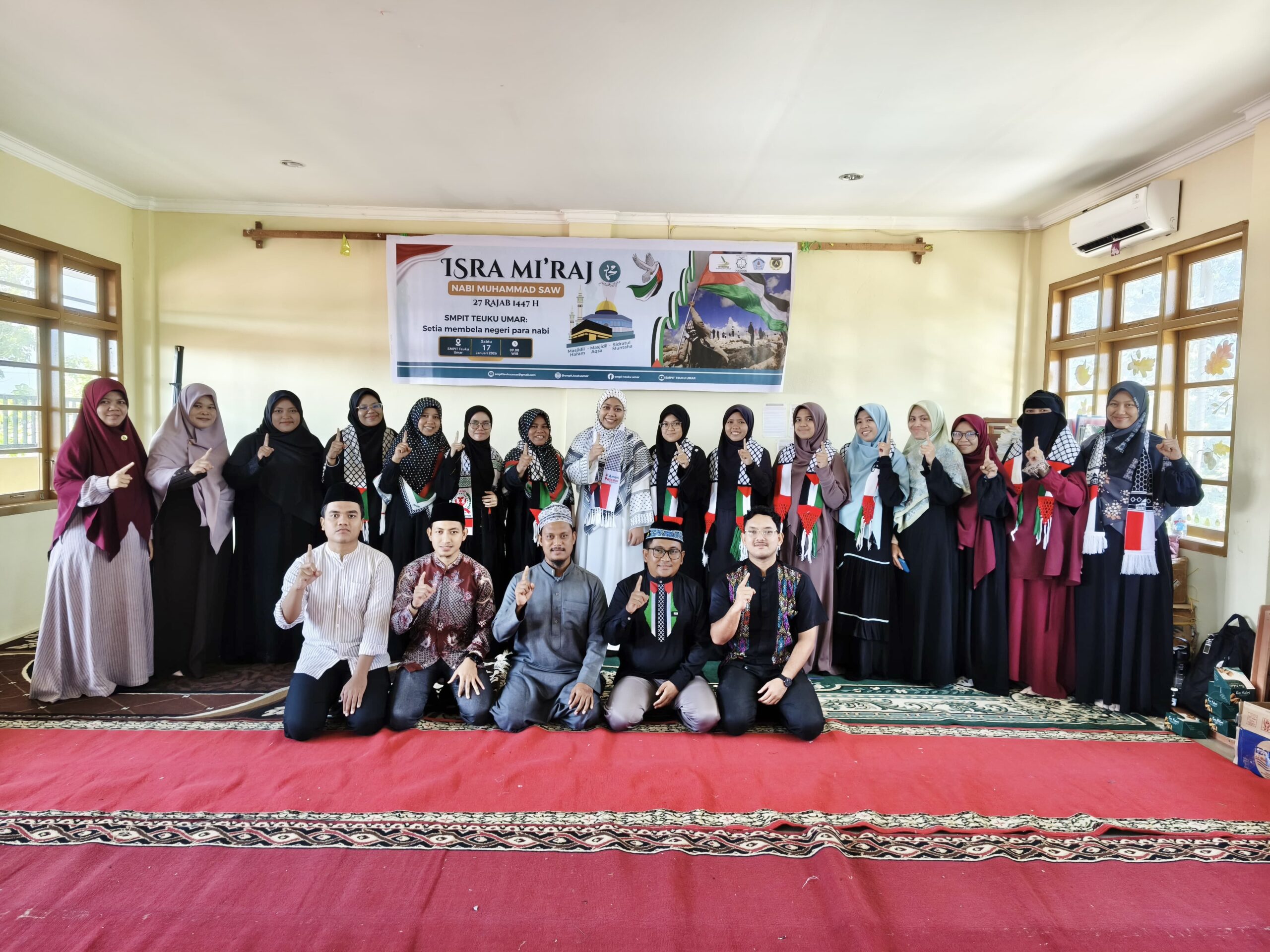 SMPIT Teuku Umar Peringati Isra Mi’raj Nabi Muhammad SAW 1447 H Dan Penggalangan Dana untuk Palestina